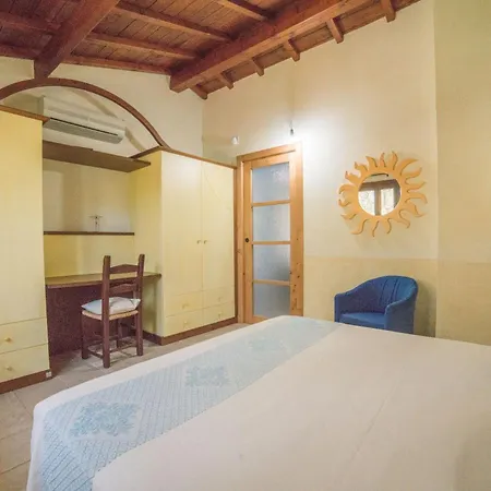 Dimora Lepori * Solanas (Cagliari)